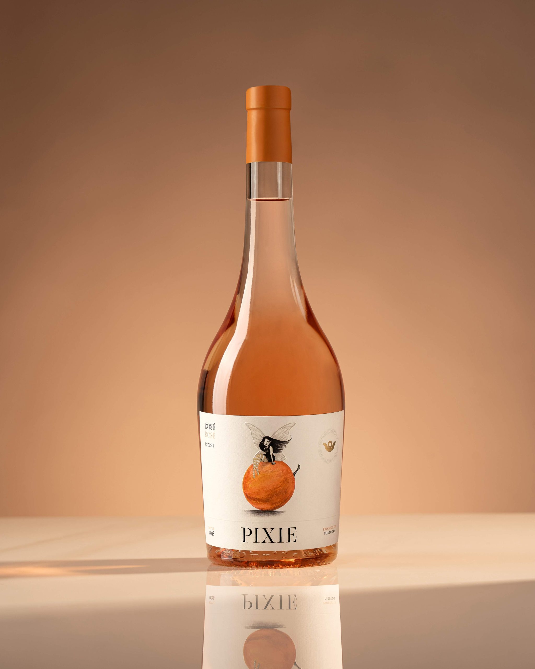 Pixie玫瑰葡萄酒?果酒包裝設計欣賞學習